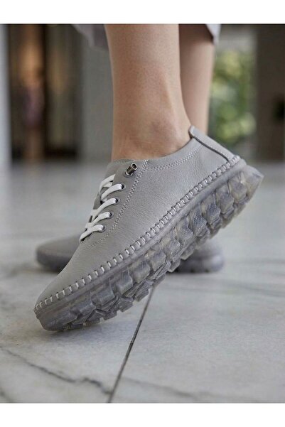 NOBLE TREAD SHOES Women's Genuine Leather Casual Sneakers