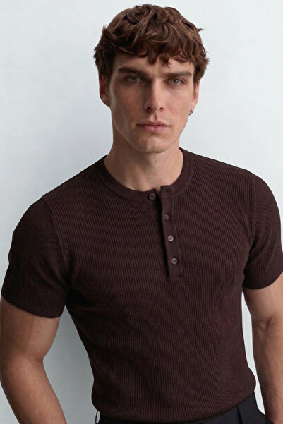 ATE STUDIOS Henley Yaka Dar Kesim Kısa Kol Erkek Loose Fit Tişört