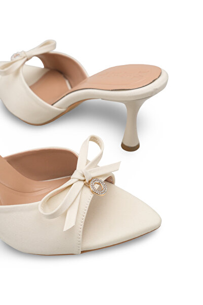 AYAKKABI MEET Meet Women's Beige Satin Bow Detailed Pointed Toe 7 cm Thin Heeled Mule Slippers
