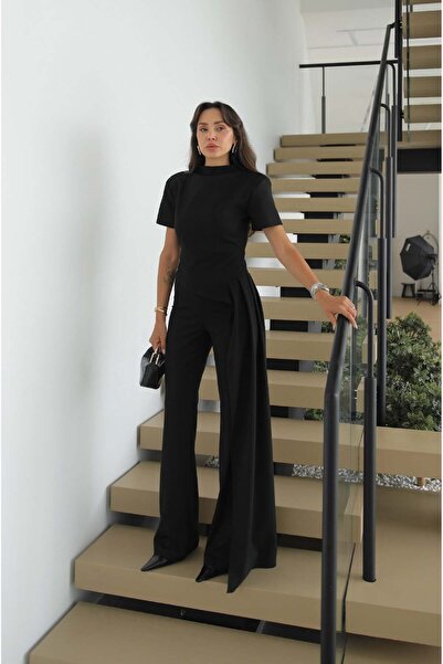 Havoş Set bluză și pantaloni negru cu detalii de curea pe lateral