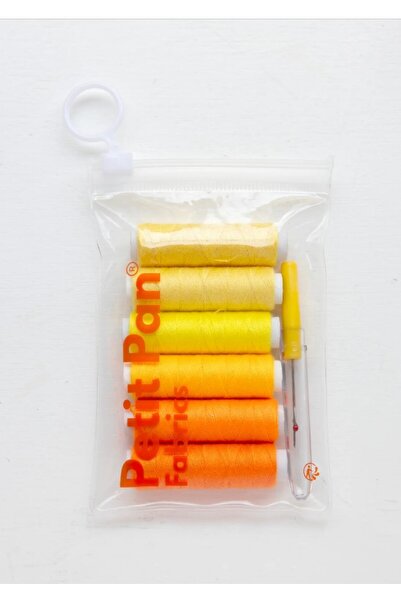 Petit Pan Sewing thread set of 6x45 m