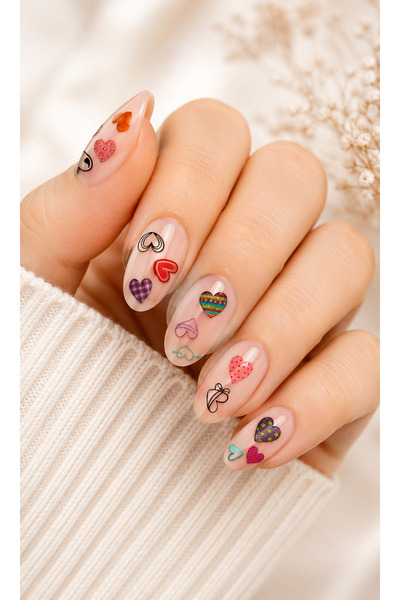 MAQYA KOZMETİK Kalpli Nail Sticker Seti | Telefon Kılıfı Tablet Laptop ve Tır...