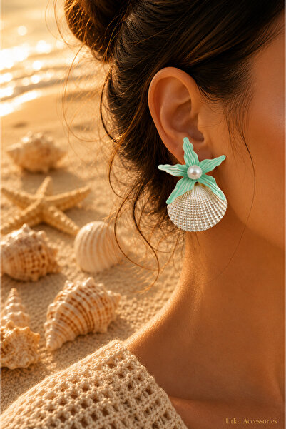 utkuergin Steel Earrings with Shell and Pearl Detail