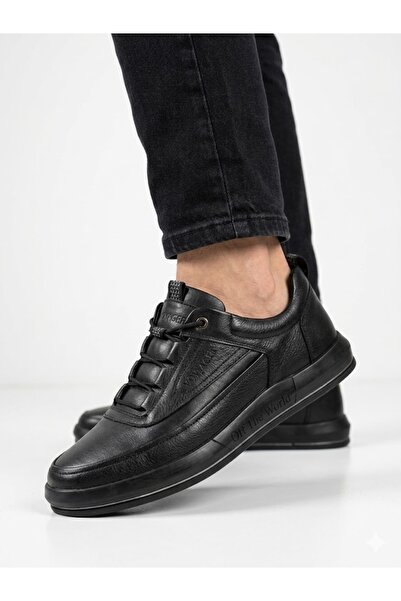 Voyager Men's black genuine leather orthopedic sole casual shoes