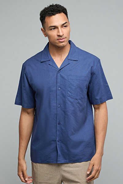 R&B Solid Shirt with Revere Collar and Short Sleeves