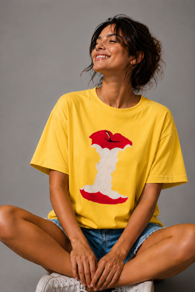 ArtYus Tricou oversize unisex cu imprimeu Bite Apple – Tricou casual din bumb...