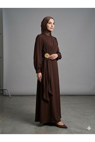 ZEROGAPRİSE Women's Rose Brooch Detailed Evening Dress with Hijab