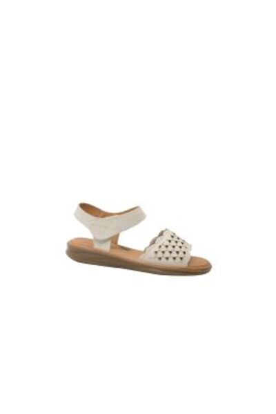 FORMAZIONE Comfortable women's sandals, cream, made of leather with heart pat...