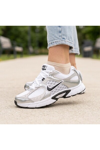 Nike Spor Ayakkabı Günlük V5 RNR Rahat Spor Ayakkabı (DAR KALIPLIDIR)