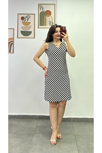 bydenizcollection Zero Sleeve Front and Back V-Neck Navy Blue Striped Dress