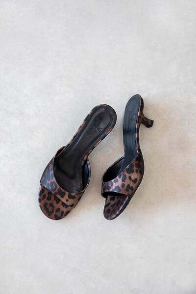 STRASWANS Denis Women's Heeled Satin Sandals Leopard