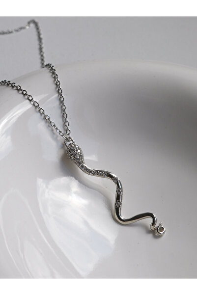 Reorah Collection Curvy Snake Necklace