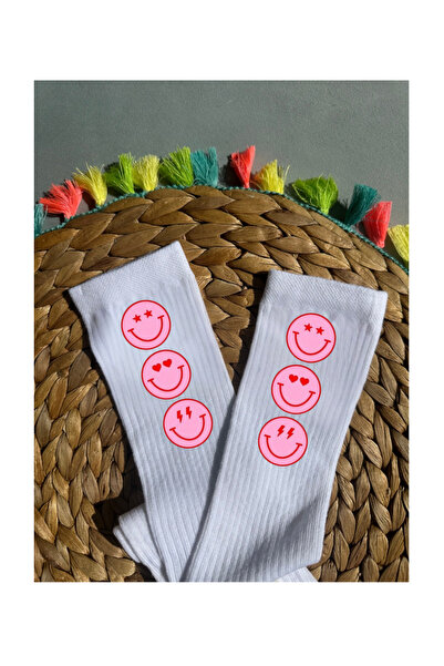 Tubinyoo White Color Smiley Faces Printed Knee-Length School Socks