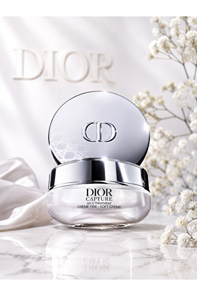Dior Capture Soft Yaşlanma Karşıtı Cilde Yoğun Nem ve Besleyici Bakım Sağlaya...