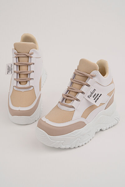 Madam Tarz Frm-8006 Hidden Heel Lace-Up Sports Shoes