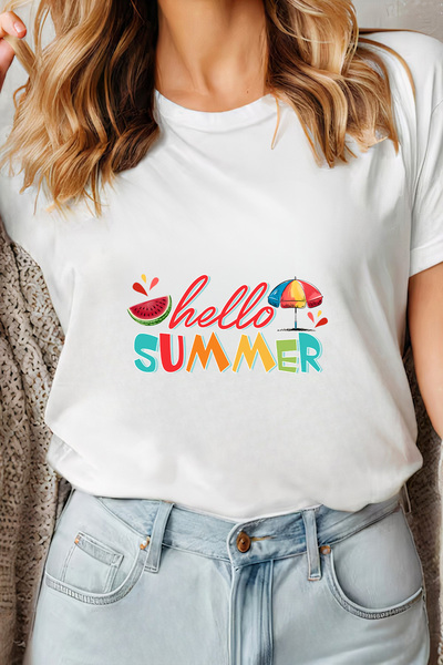 Sarah's Boutique Women's T-shirt – 100% cotton – Melon Umbrella