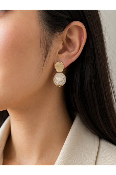 YENGEÇ Wicker Top Model Gold Detail Earrings