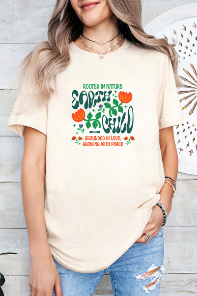 Sarah's Boutique Women's T-shirt – 100% cotton – Earth Child