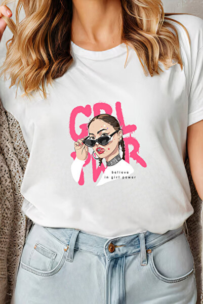 Sarah's Boutique Women's T-shirt – 100% cotton – Girl Power