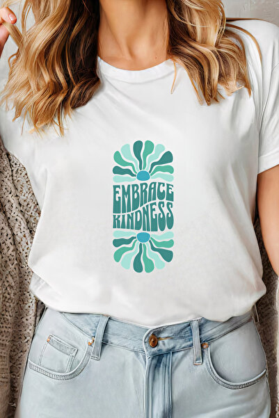 Sarah's Boutique Women's T-shirt – 100% cotton – Embrace Kindness