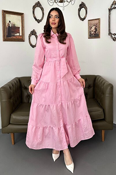 Caddebostan Moda فستان أنيق بحزام، وأزرار، وخطوط مخططة، وأكمام طويلة، وياقة ق...