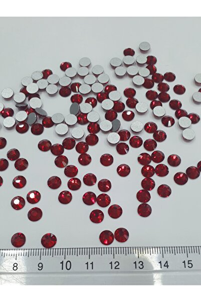 CRYSTALSHOP Original Rhinestone Bonding Stone - Ss30 Red (50 Gr- 360 Pieces)