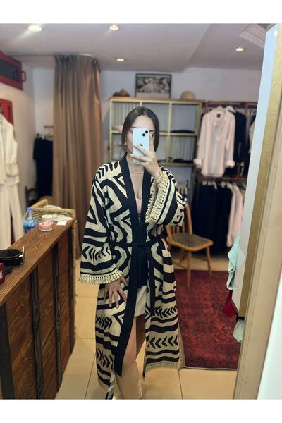 Başak Bulut Butik Oversize Desenli Kimono