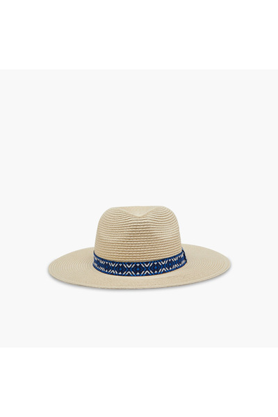 Juniors Hat with Band Detail
