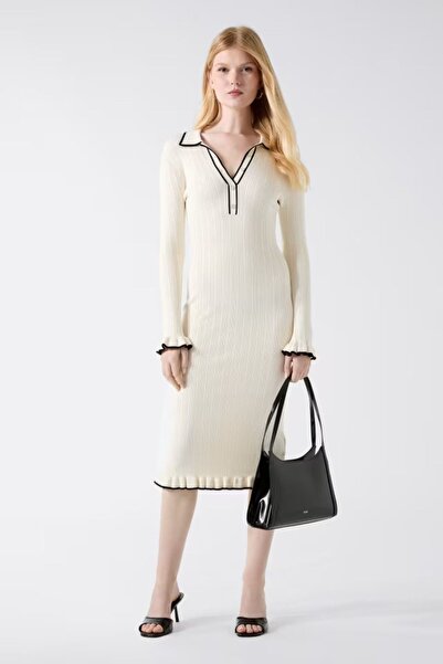 Guess Rochie albă de damă