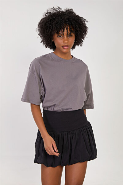 BARRELS AND OIL Women's Crew Neck Oversize T-Shirt - Dark Gray