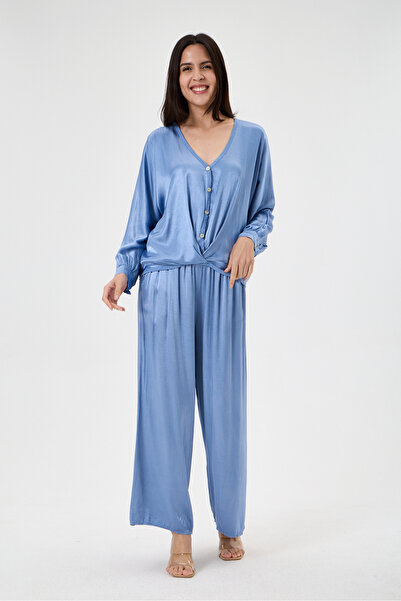 della moor Women's Blue Italian Long Sleeve Buttoned Blouse - Trousers 2-Piec...