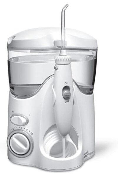 Waterpik جهاز تنظيف الأسنان بالماء موديل WP-120ME، أبيض