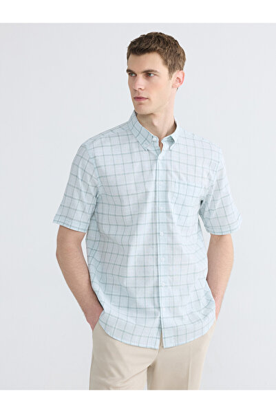 LC Waikiki Rmz Gi̇yi̇m Farkiyla Standard Fit Checkered Short Sleeve Men's Shirt
