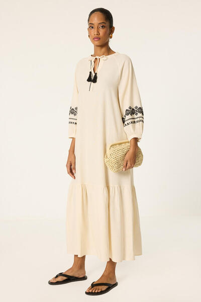 Touché Privé ETHNIC PATTERNED VISCOSE DRESS