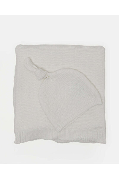 REDTAG Baby White Knitted Blanket With Cap