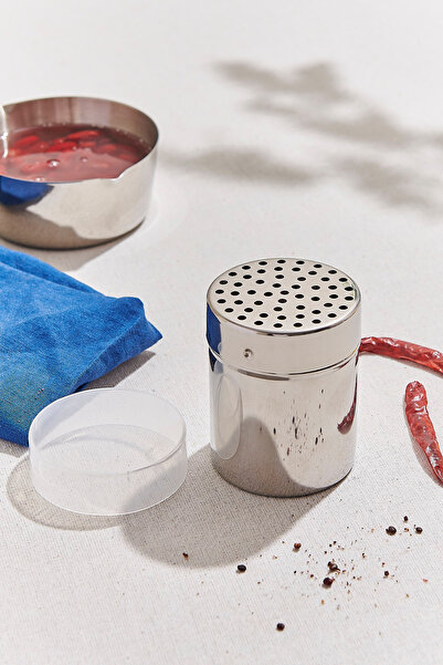Paşabahçe Spice Container with Lid Silver, Salt and Pepper Shaker