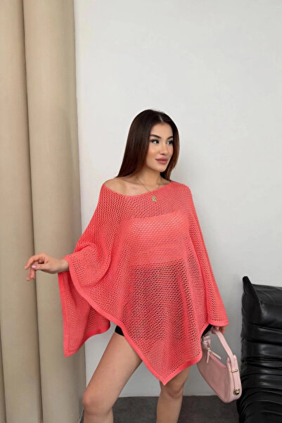 Lusin Bluză de damă, roz coral, cu guler tip barcă Madonna, cu aspect poncho,...