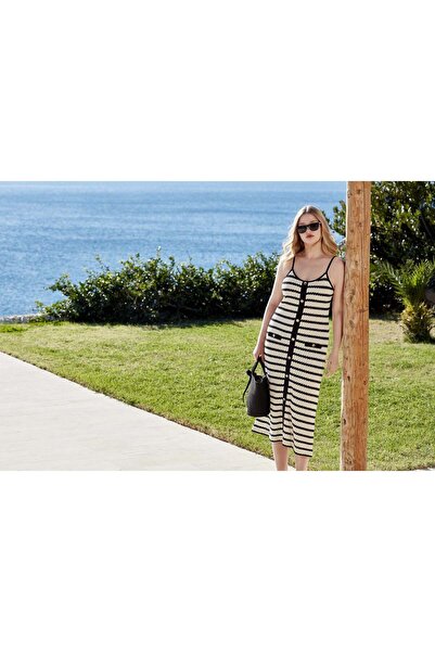 Cossy By Aqua Stripe Pattern Front Buttoned Knitwear Dress Cossybyaqua 26783-38