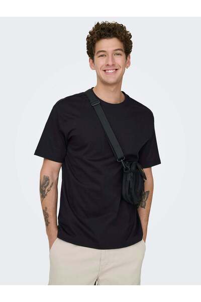 Only & Sons Comfortable Cut Round T-Shirt