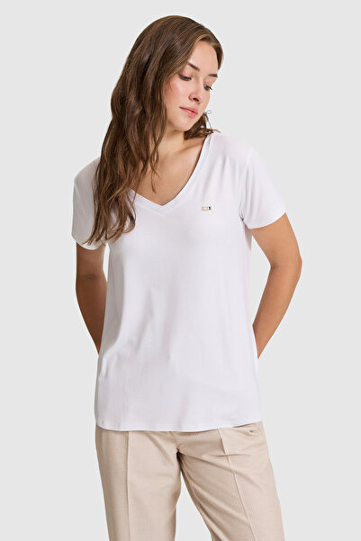 U.S. Polo Assn. Kadın Beyaz V Yaka Tişört 50323573-VR013