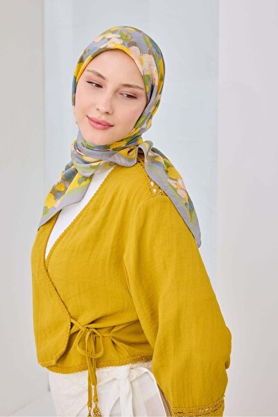 Silk Home وشاح فيلورا بنقشة الزهور باللون الأزرق والرمادي