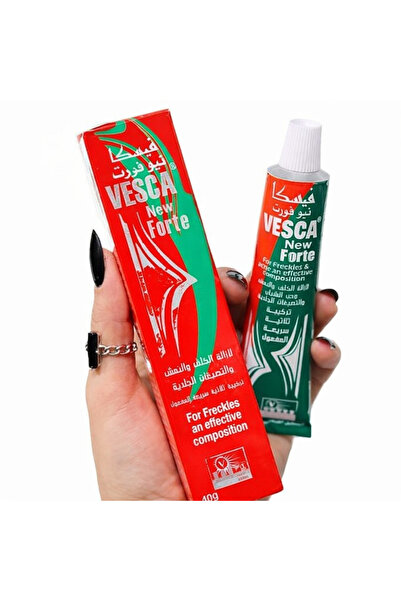 VESCA Fesika Newfort. Moisturizing Cream to Remove Spots, Melasma and Acne-40Gr