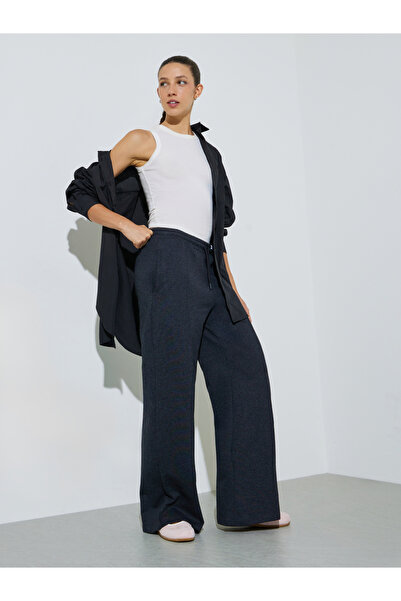 Styli Charcoal Solid Wide Leg Joggers with Drawstring Waistband