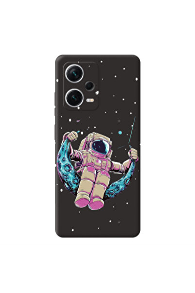 Other Xiaomi Poco X5 Astronaut swinging on the moon Black Colored Silicone TP...