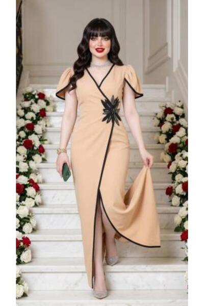 vela Soft Beige Evening Dress with Cross Cut and Black Beaded Rose