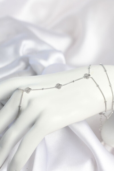 OGHAMAY Brass Silver Color Clover Model Women's Şahmeran