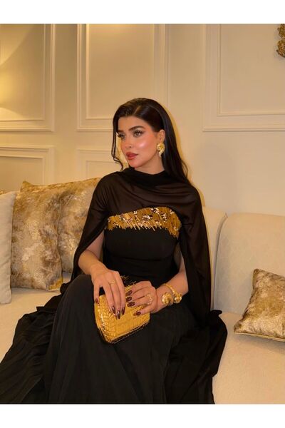 Ayaen Elegant Black Gown with a Soft Chiffon Cape and Luxurious Gold Embroide...