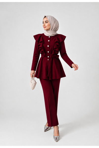 OK BLUME طقم حجاب مزين بالكشكشة والأزرار