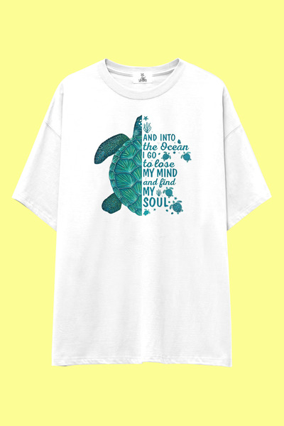 UmbraWear Ocean Soul T-Shirt |   Unisex 100% Cotton Black & White Sea Turtle ...