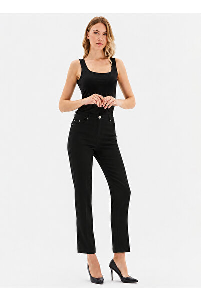 Selen Siyah Kadın Boru Paça Pantolon 26YSL5626